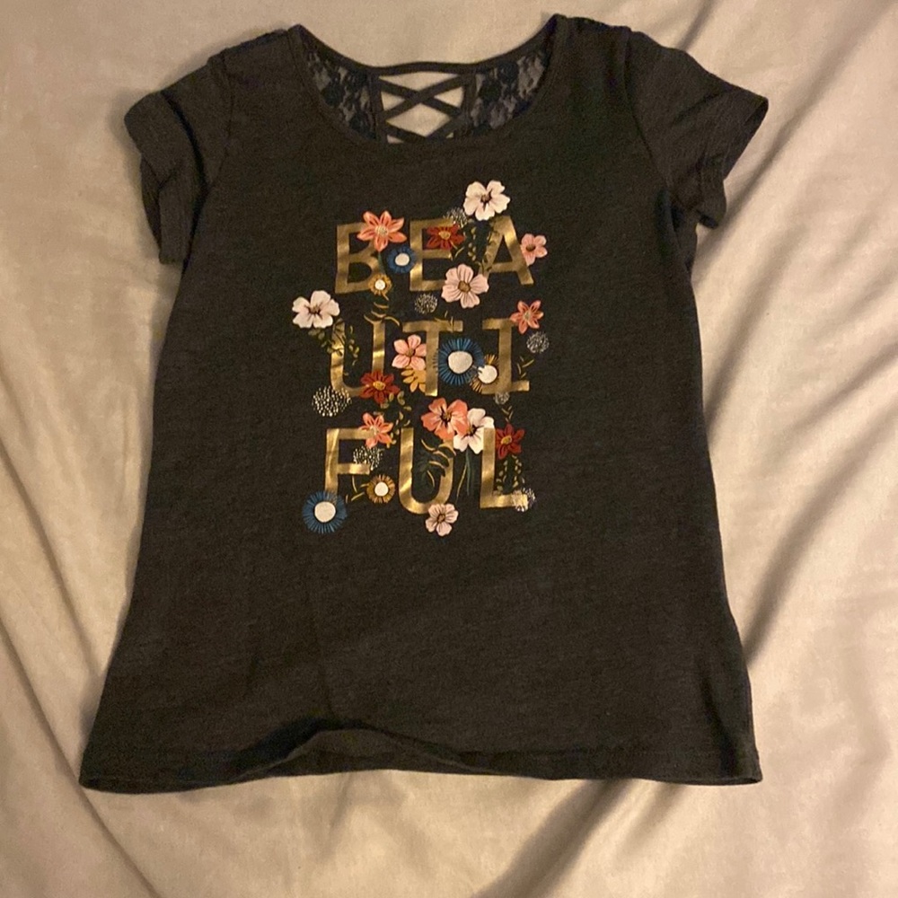 Graphic kids tee
